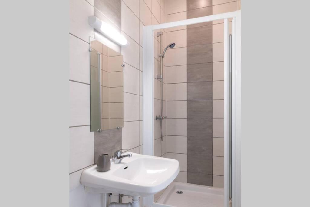 Studio Meuble Verdun - 3Eme Etage, Verdun Εξωτερικό φωτογραφία